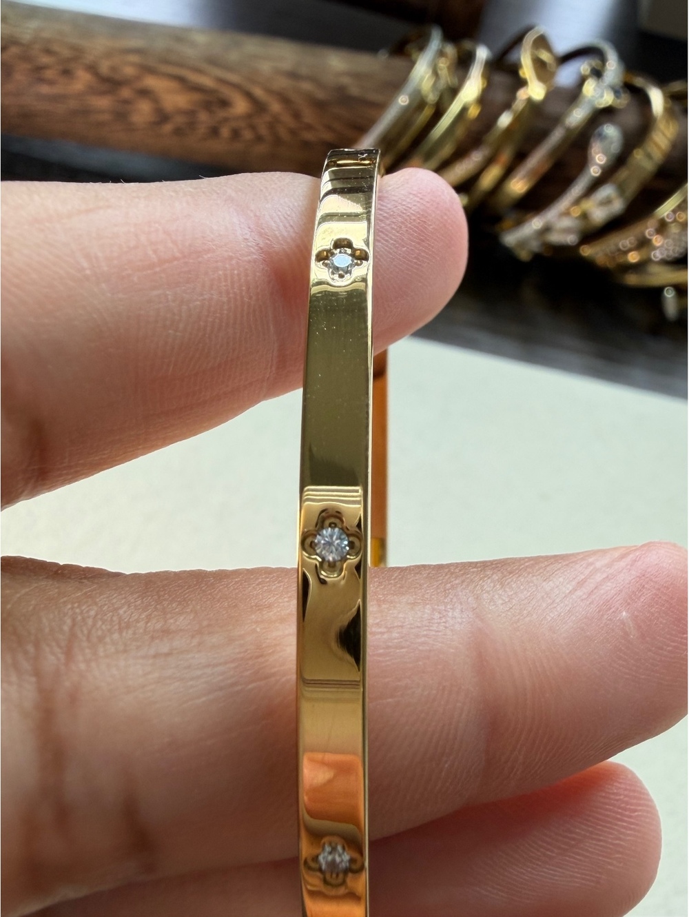 Non-Tarnish 18K Gold Plated Crystal Station Bangle